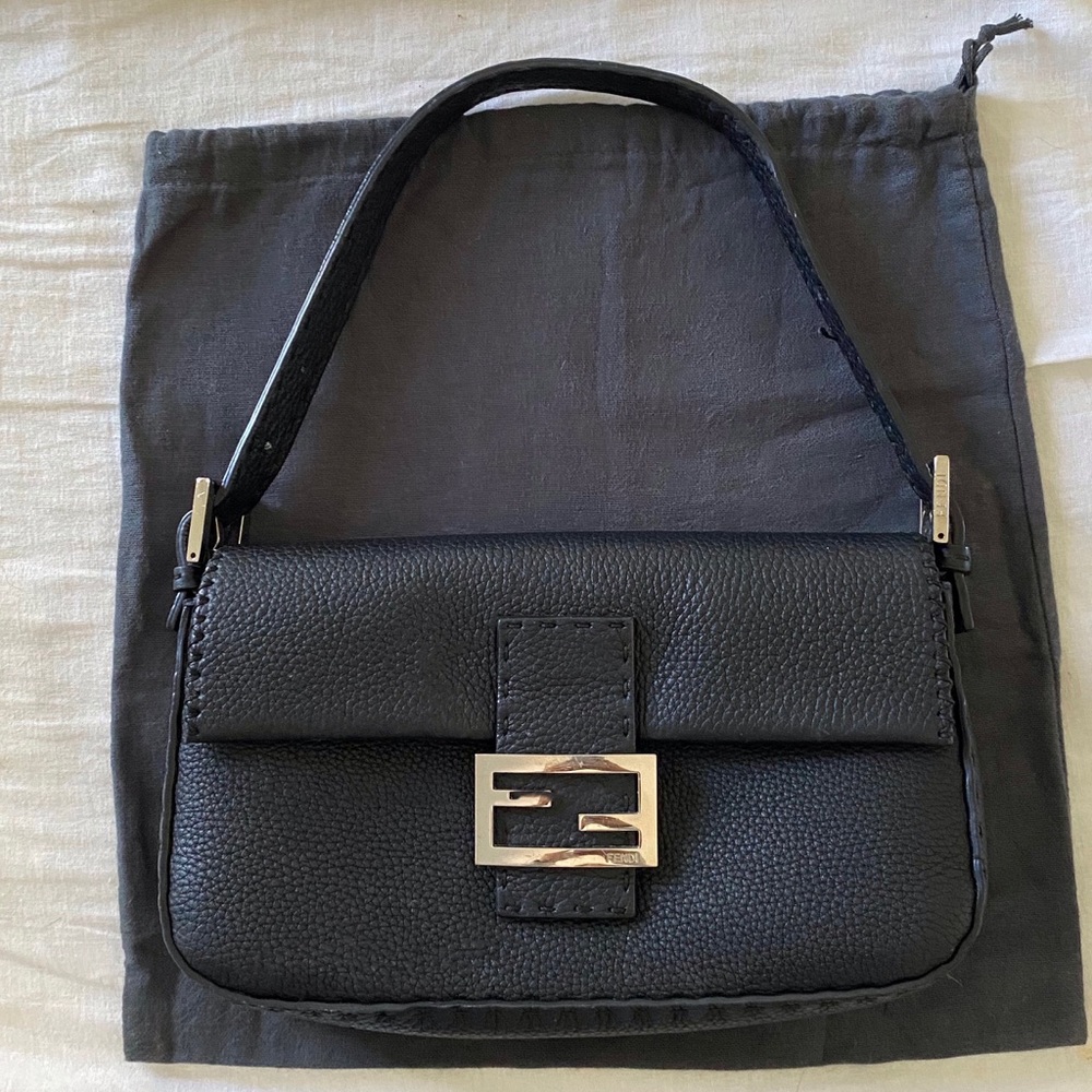 Fendi leather baguette bag